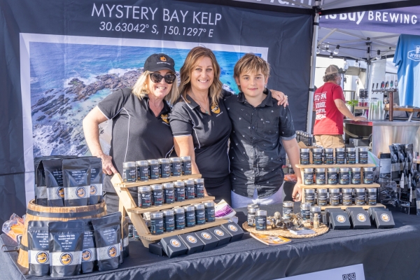 mystery bal kelp display stant